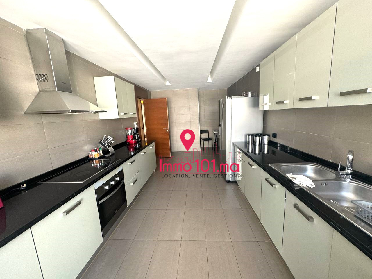 Penthouse à vendre à l’Orangeraie du Souissi ZLV1704